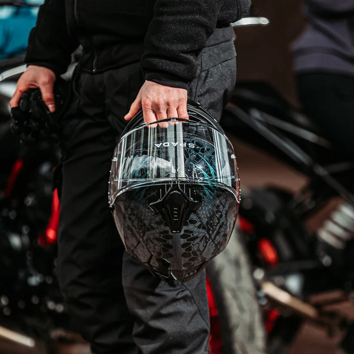 SPADA integrálna moto Prilba SP18 Chameleon XL